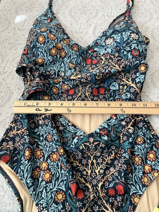 Summersalt Seabreeze One Piece Cutout Swimsuit Size 10 - Picture 10 of 11